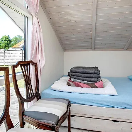 Casa vacanze 8 Person Holiday In Faxe Ladeplads *